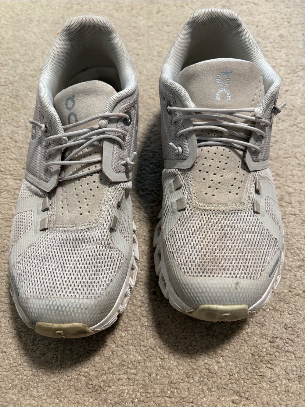 Cloud 5 women’s size 6.5